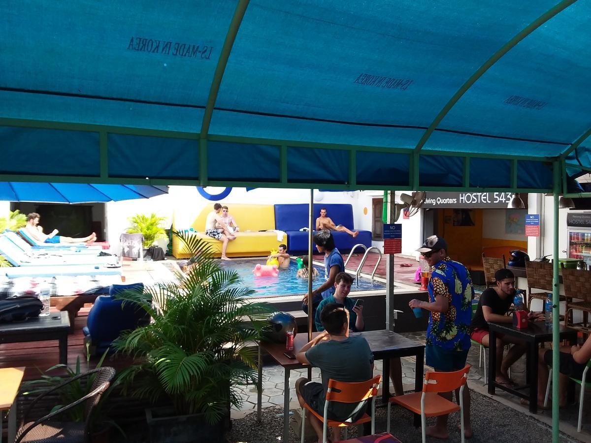 סיאם ריפ The Living Quarters Hostel 543 מראה חיצוני תמונה