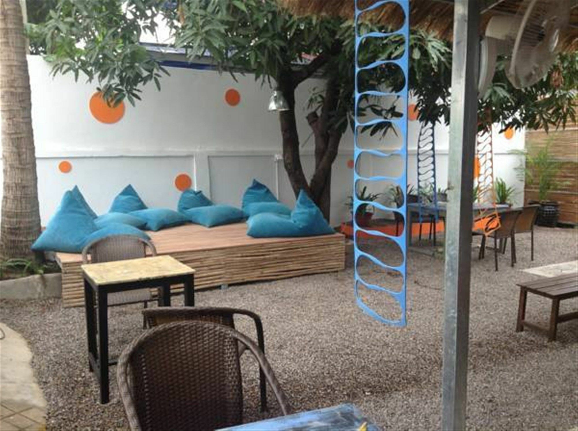 סיאם ריפ The Living Quarters Hostel 543 מראה חיצוני תמונה